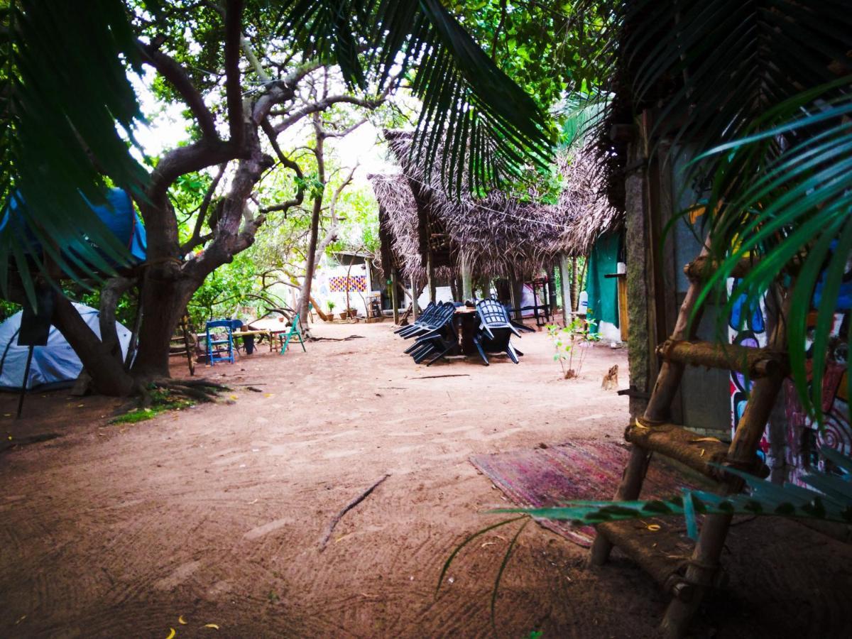 Peace Garden Vandrehjem Auroville Eksteriør billede